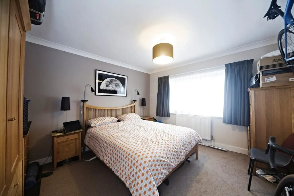 Streatham Court, Streatham High Road, London, SW16 1DL - Online Auctions