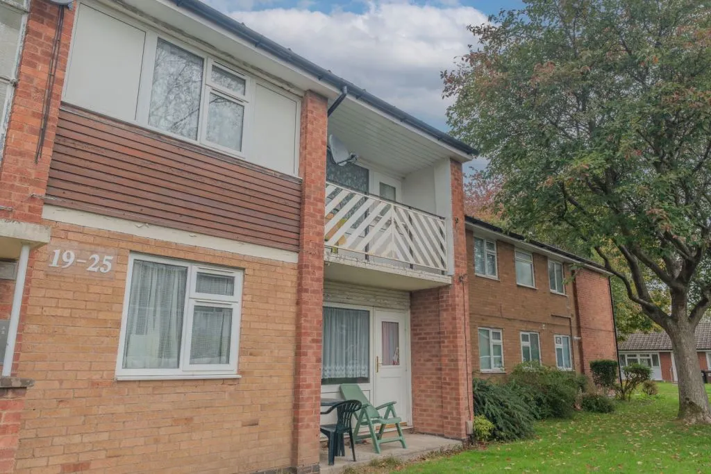 Solihull, West Midlands, B92 8TA - Online Auctions