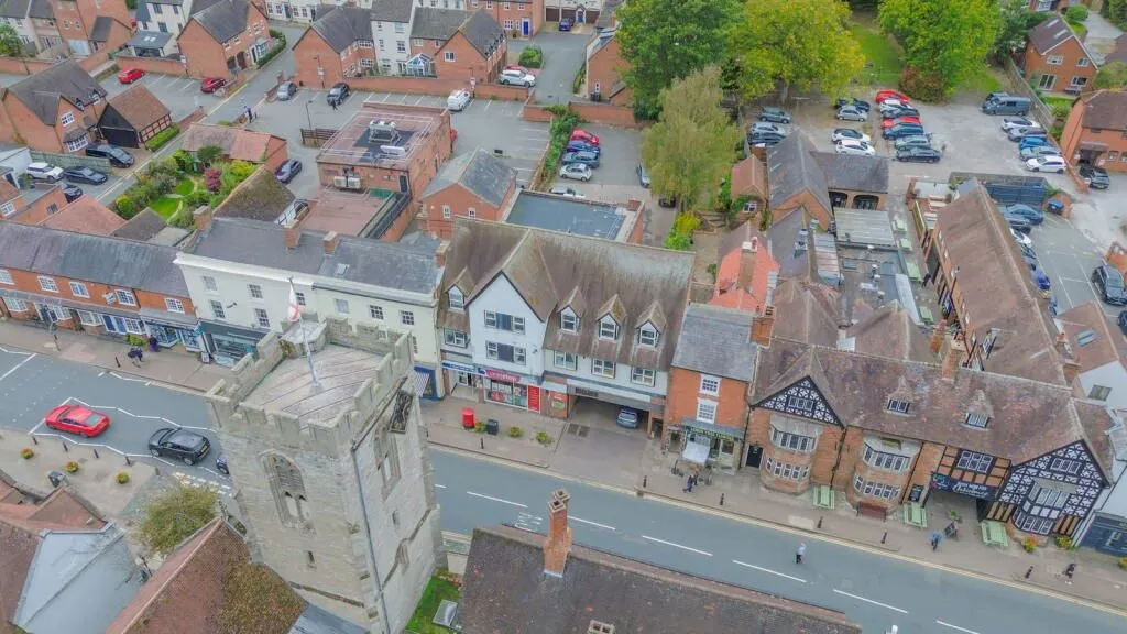 108 High Street, Henley-in-Arden, West Midlands, B95 5BY - Online Auctions