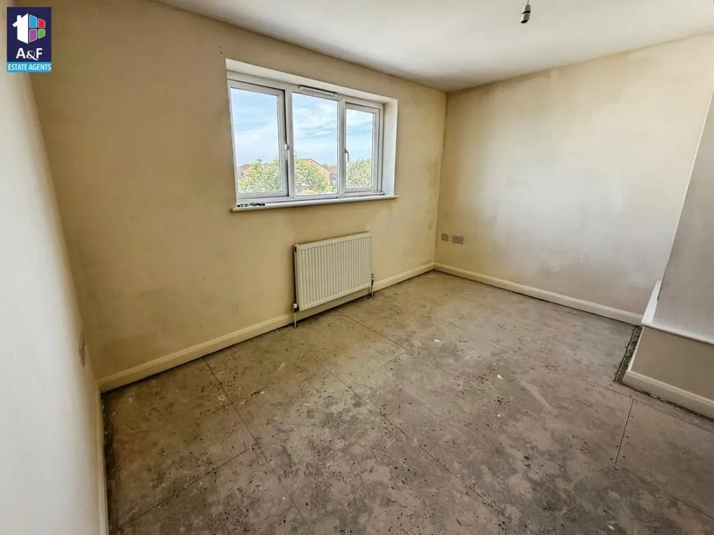 Burnham-on-Sea, Somerset, TA8 2BN - Online Auctions