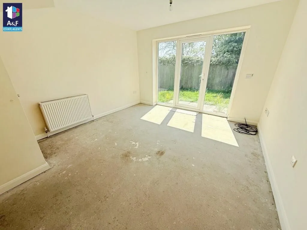 Burnham-on-Sea, Somerset, TA8 2BN - Online Auctions