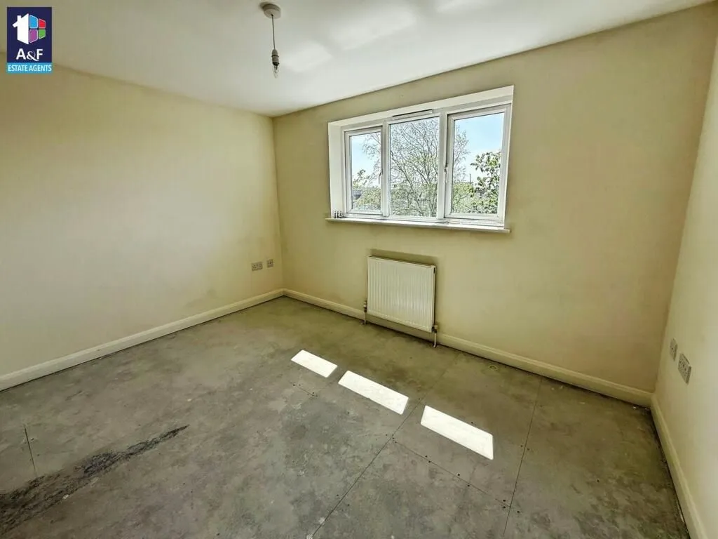 Burnham-on-Sea, Somerset, TA8 2BN - Online Auctions