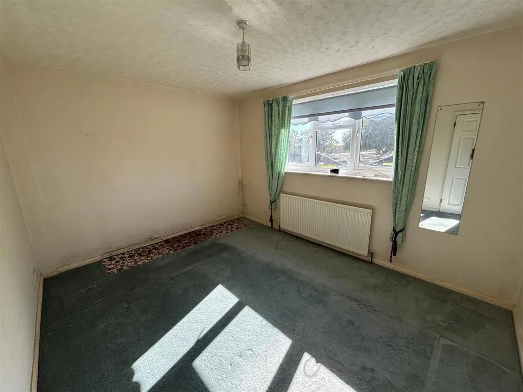 Bridlington, North Humberside, YO16 6JA - Online Auctions