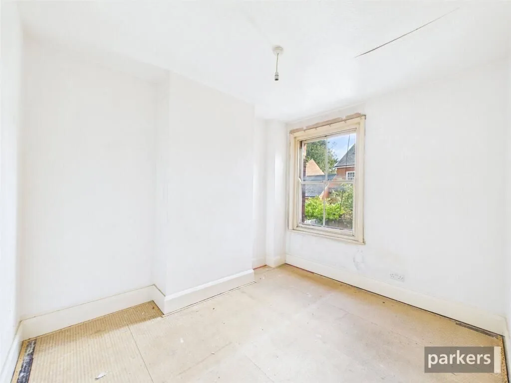 Reading, Berkshire, RG1 4EG - Online Auctions