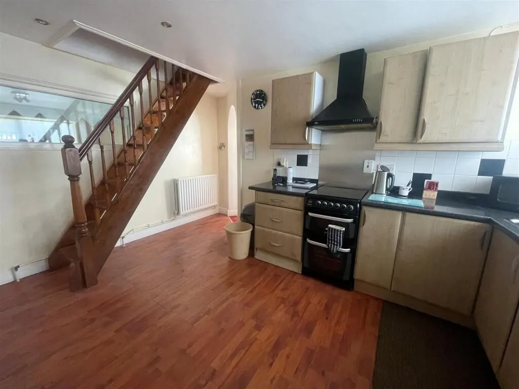 Hornsea, North Humberside, HU18 1JQ - Online Auctions