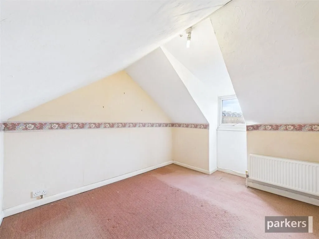 Reading, Berkshire, RG1 4RT - Online Auctions