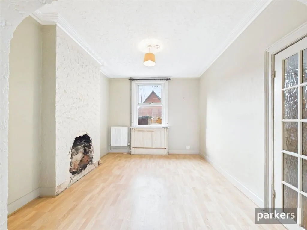 Reading, Berkshire, RG1 4RT - Online Auctions