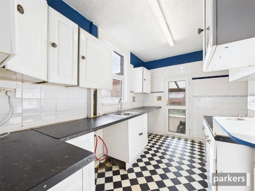 Reading, Berkshire, RG1 4RT - Online Auctions