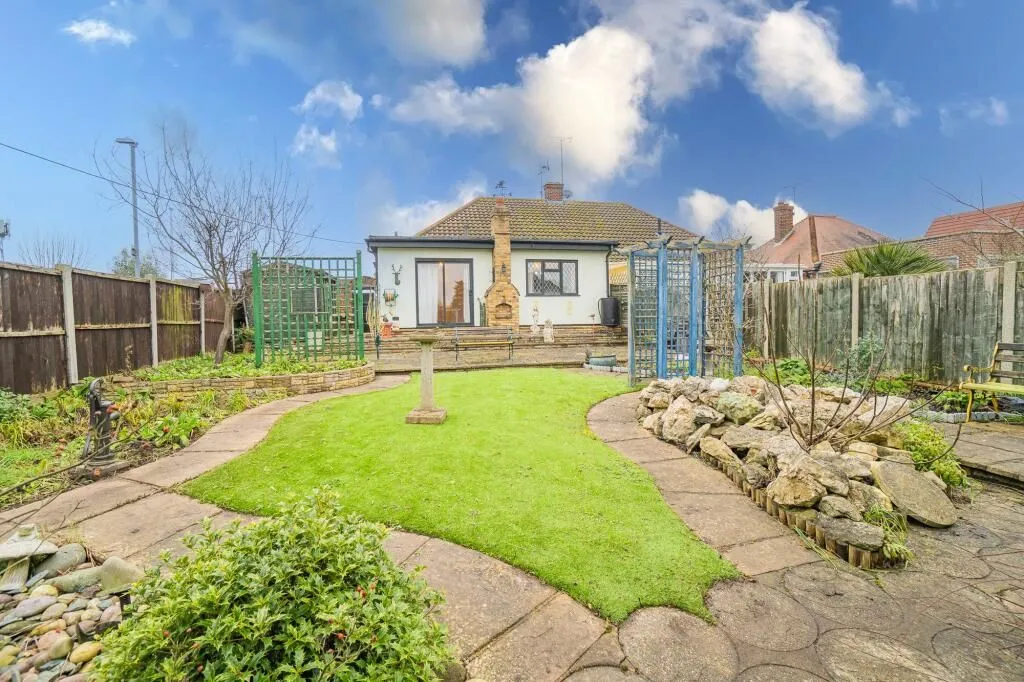 Hockley, Essex, SS5 4DG - Online Auctions