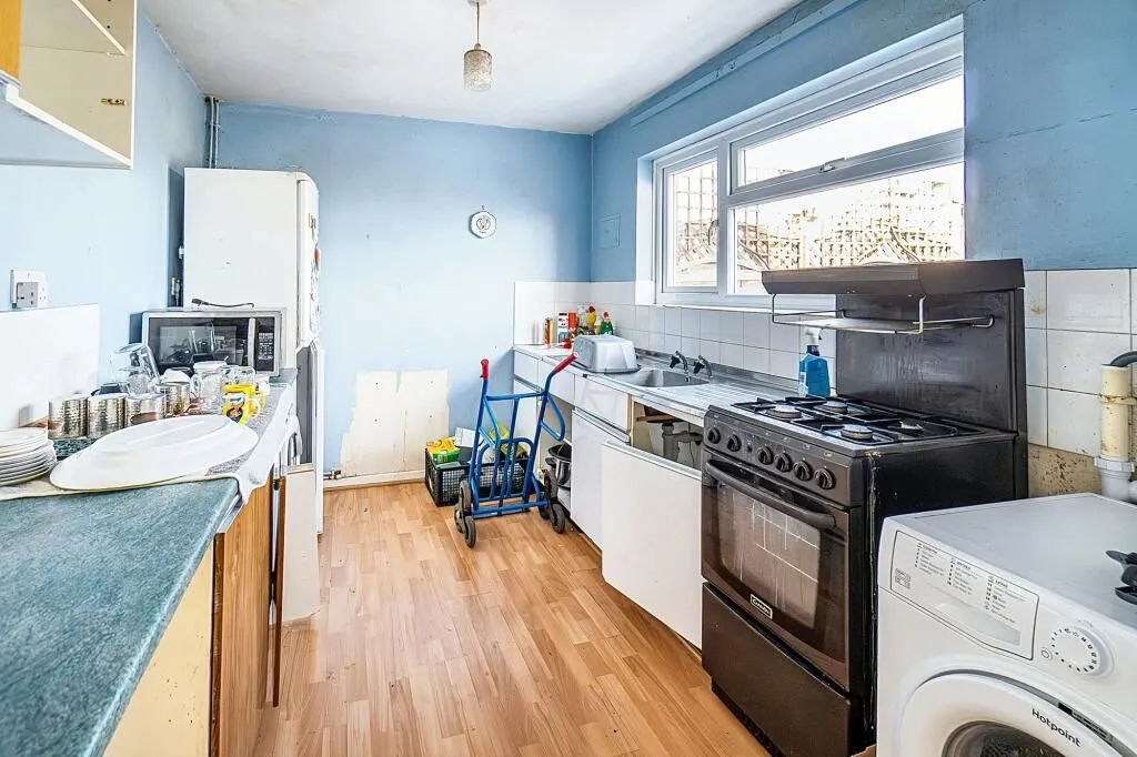 Shoeburyness, Southend-on-Sea, Essex, SS3 9DS - Online Auctions