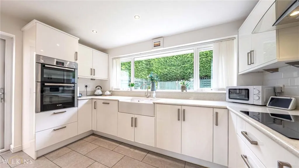 Sutton Coldfield, West Midlands, B73 5RW - Online Auctions
