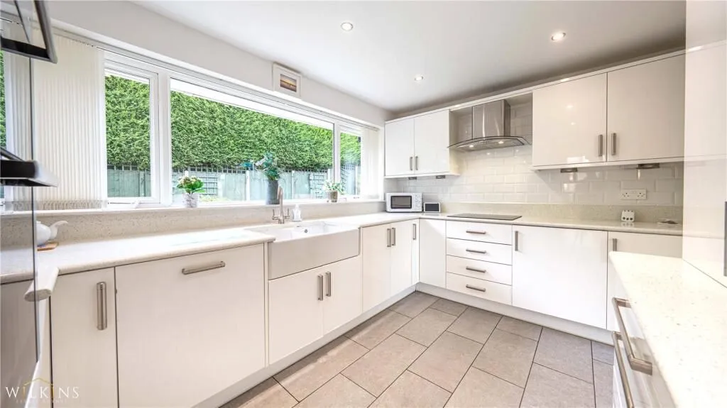 Sutton Coldfield, West Midlands, B73 5RW - Online Auctions