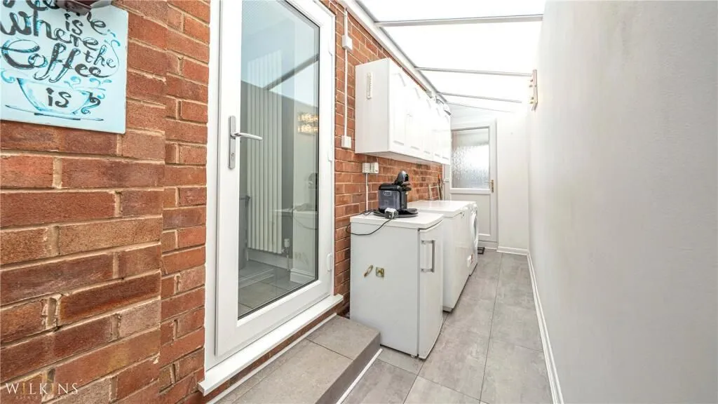 Sutton Coldfield, West Midlands, B73 5RW - Online Auctions