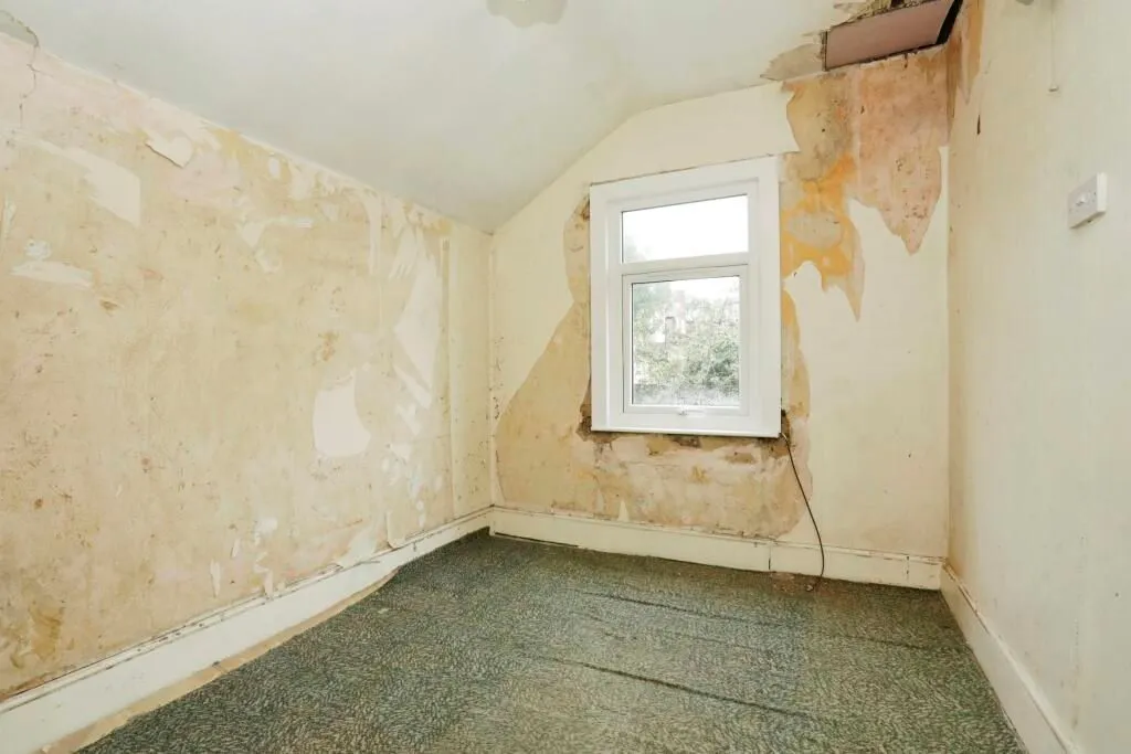 Ipswich, Suffolk, IP4 2HR - Online Auctions
