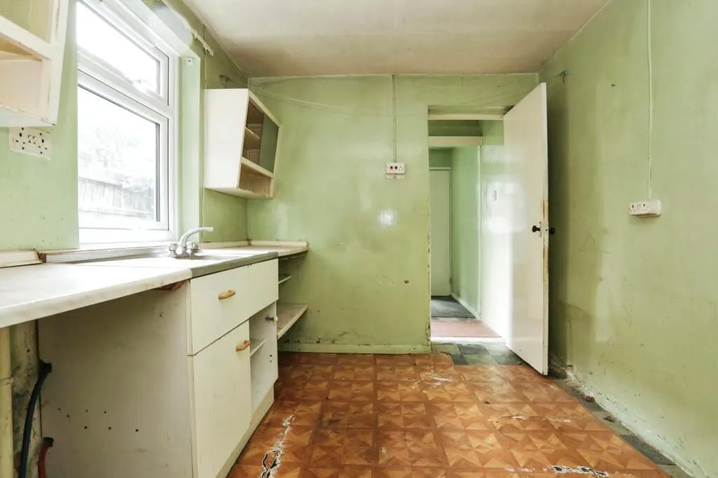 Ipswich, Suffolk, IP4 2HR - Online Auctions