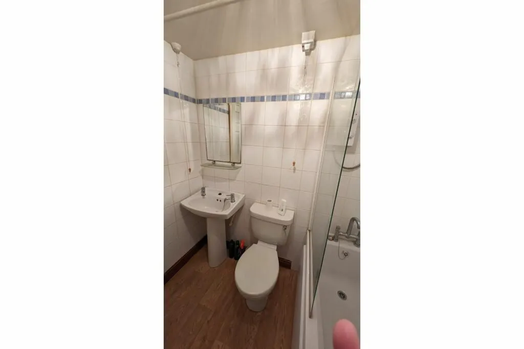 Berwick Road, Shrewsbury, Shropshire, SY1 2LT - Online Auctions