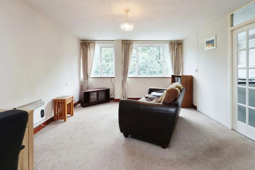 Berwick Road, Shrewsbury, Shropshire, SY1 2LT - Online Auctions