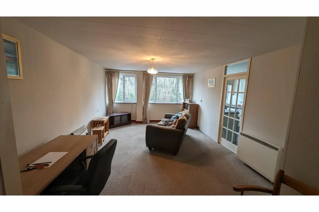 Berwick Road, Shrewsbury, Shropshire, SY1 2LT - Online Auctions