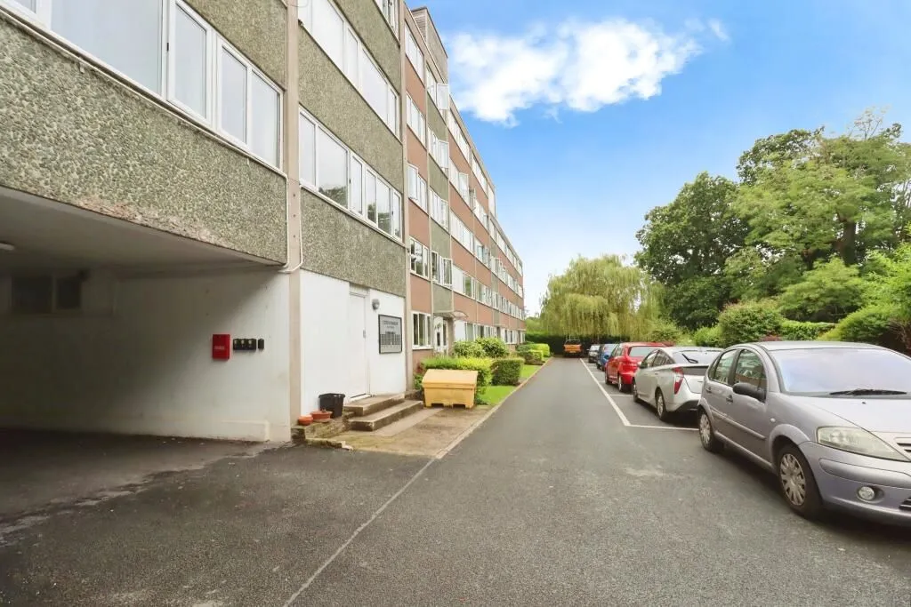 Berwick Road, Shrewsbury, Shropshire, SY1 2LT - Online Auctions