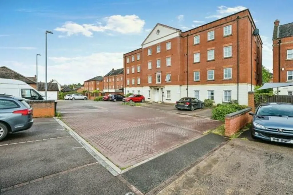 Trunkfield Meadow, Lichfield, Staffordshire, WS13 8FN - Online Auctions