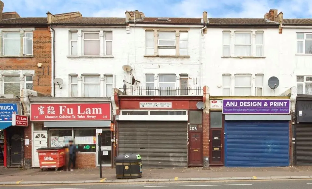 London, E17 6HE - Online Properties
