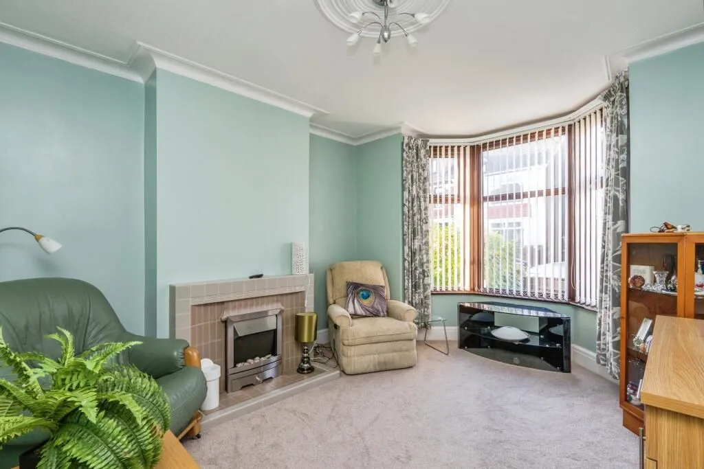 Portsmouth, Hampshire, PO3 6DG - Online Auctions