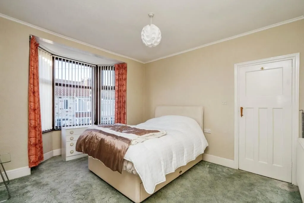 Portsmouth, Hampshire, PO3 6DG - Online Auctions
