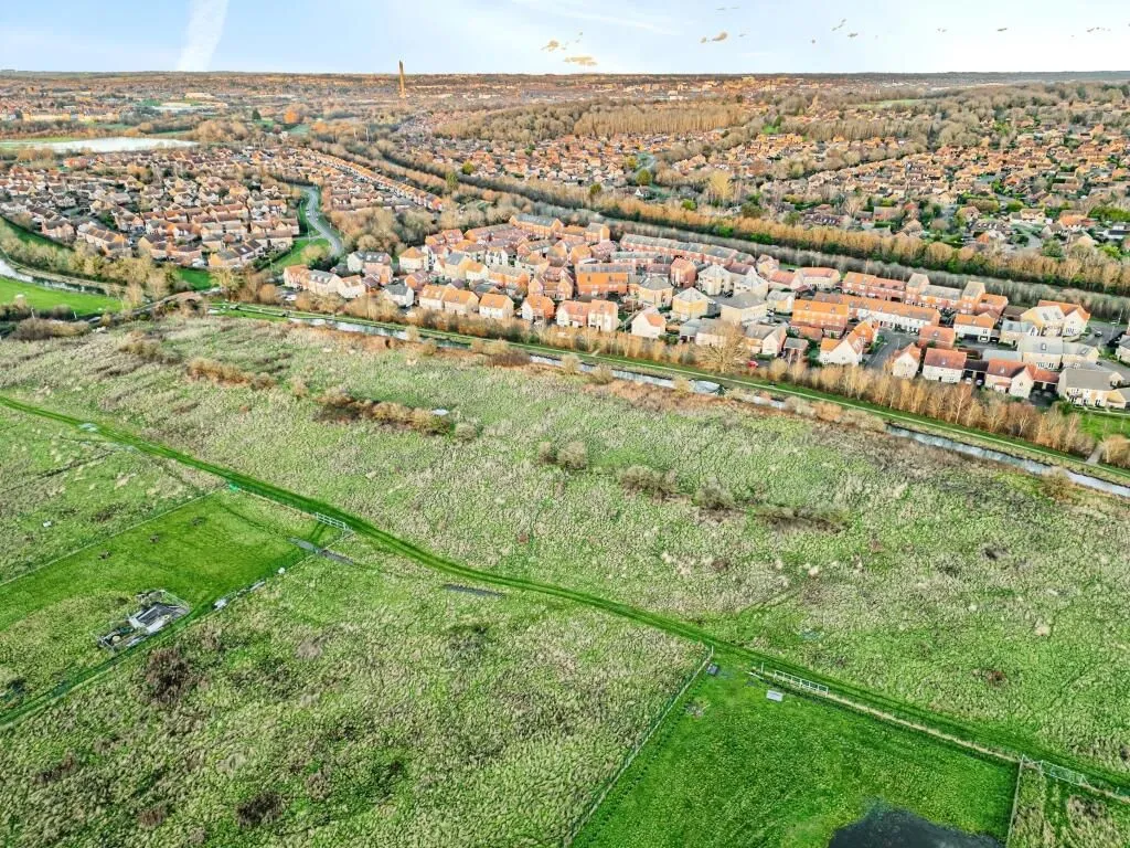 Northampton, Northamptonshire, Northamptonshire, NN4 9DG - Online Auctions