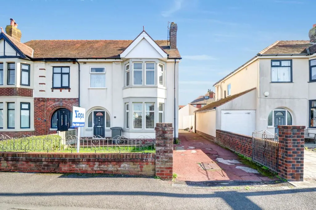 Thornton-Cleveleys, Lancashire, FY5 3EA - Online Properties