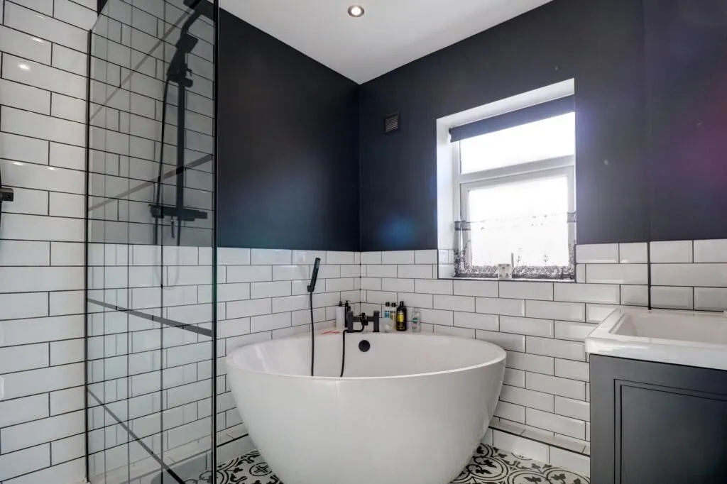 Thornton-Cleveleys, Lancashire, FY5 3EA - Online Properties
