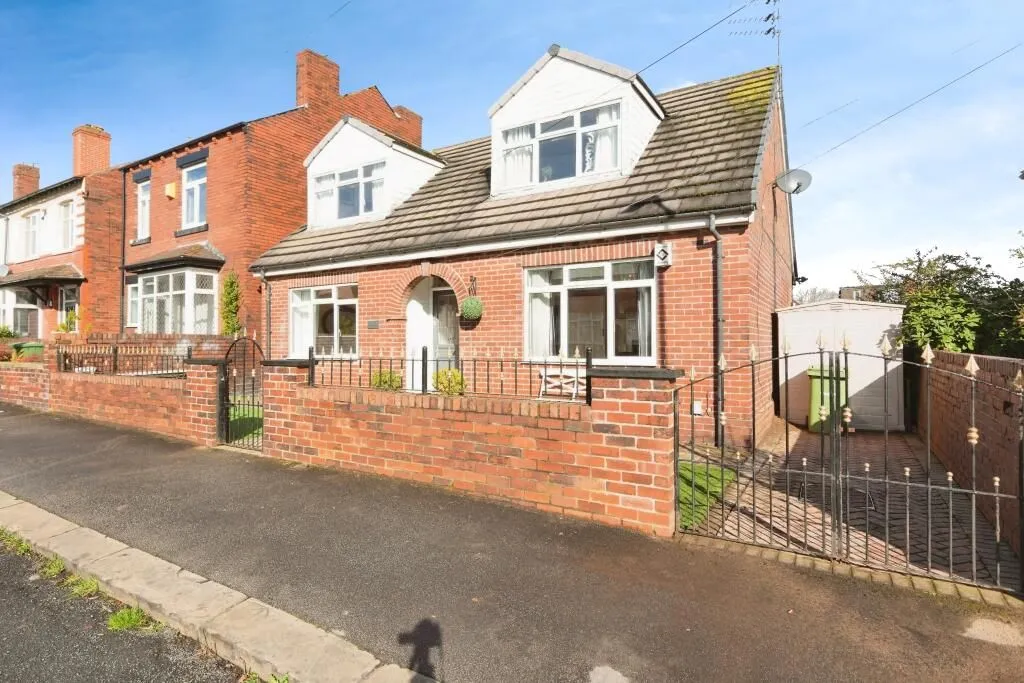 Wakefield, West Yorkshire, WF1 5LB - Online Auctions