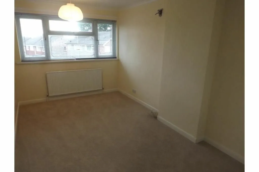 Ilkeston, Derbyshire, DE7 8UW - Online Auctions