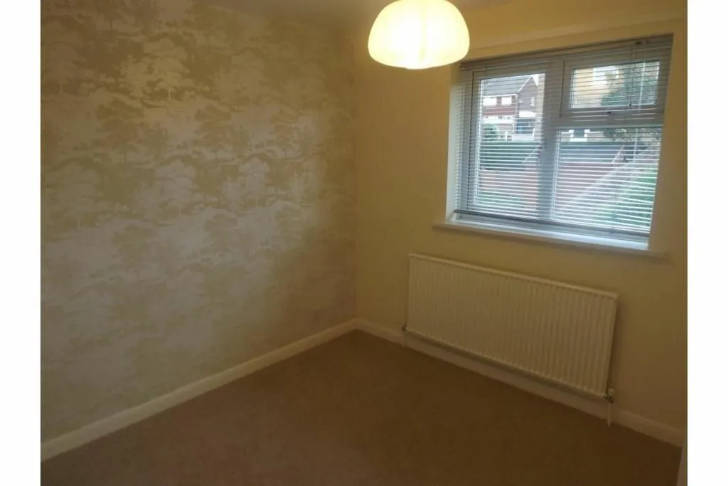Ilkeston, Derbyshire, DE7 8UW - Online Auctions