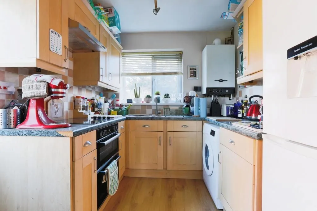 Gateshead, Tyne And Wear, NE11 9LB - Online Auctions