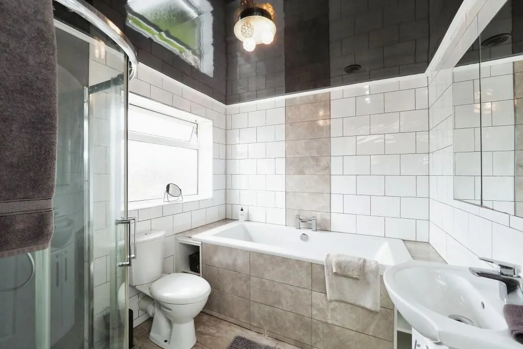 Mansfield Woodhouse, Mansfield, Nottinghamshire, NG19 8QP - Online Properties