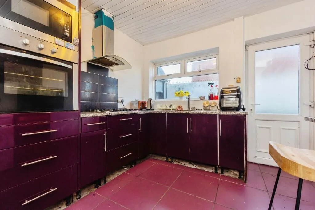 Stockport, Cheshire, SK5 6EU - Online Auctions