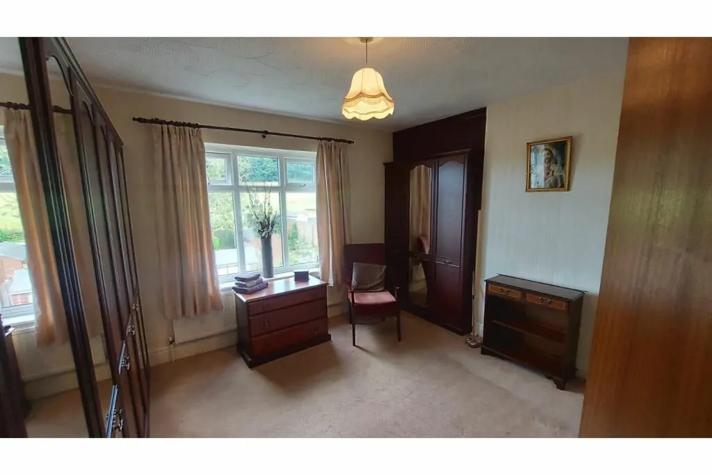 Grimethorpe, Barnsley, South Yorkshire, S72 7JF - Online Auctions