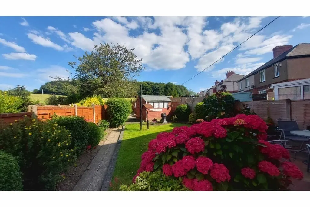 Grimethorpe, Barnsley, South Yorkshire, S72 7JF - Online Auctions