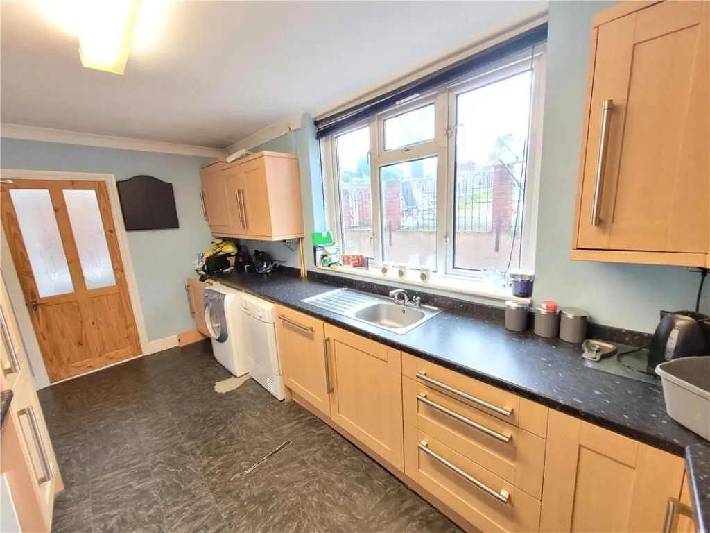 Orpington, Kent, BR5 1RF - Online Auctions