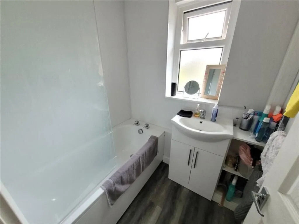 Orpington, Kent, BR5 1RF - Online Auctions