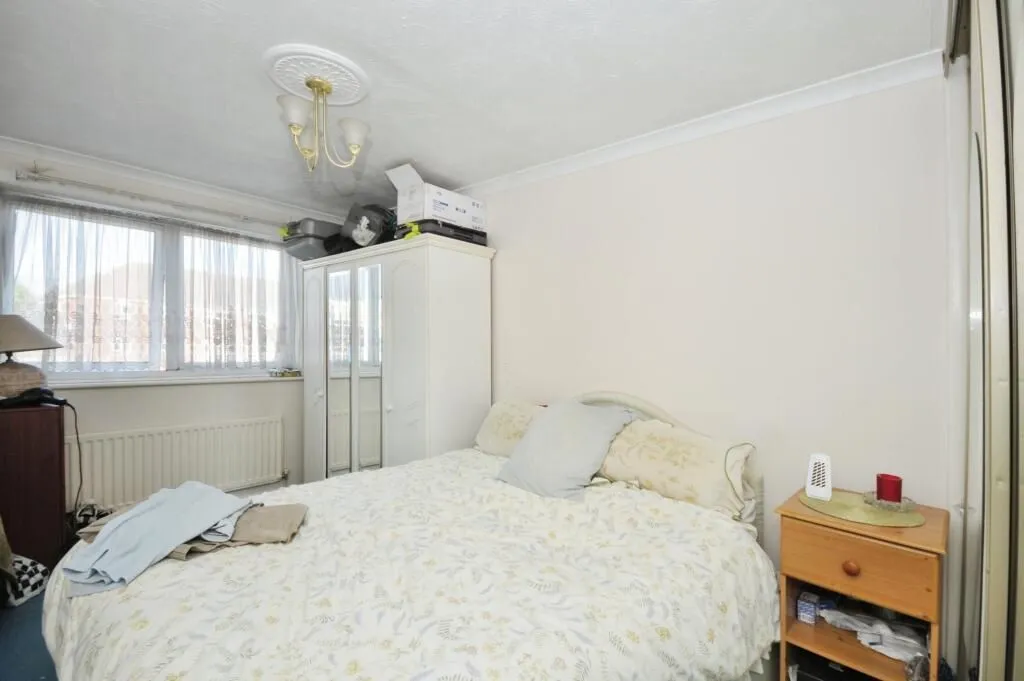 Luscombe Court, 26 Park Hill Road, Bromley, Kent, BR2 0XQ - Online Auctions