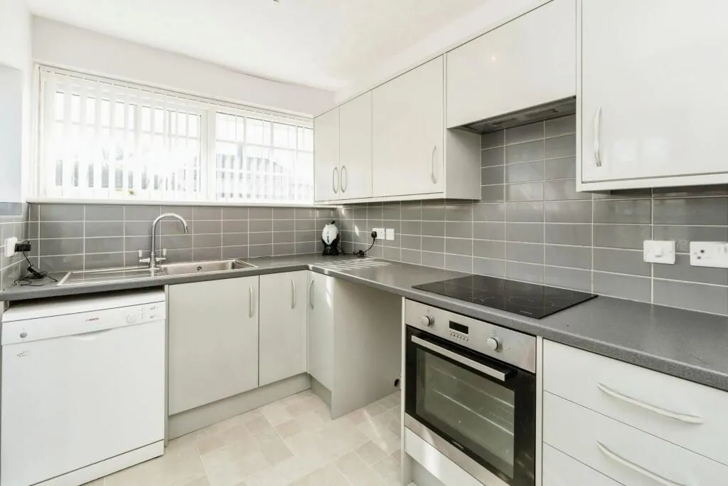 Ashton-in-Makerfield, Wigan, Lancashire, WN4 8BG - Online Auctions
