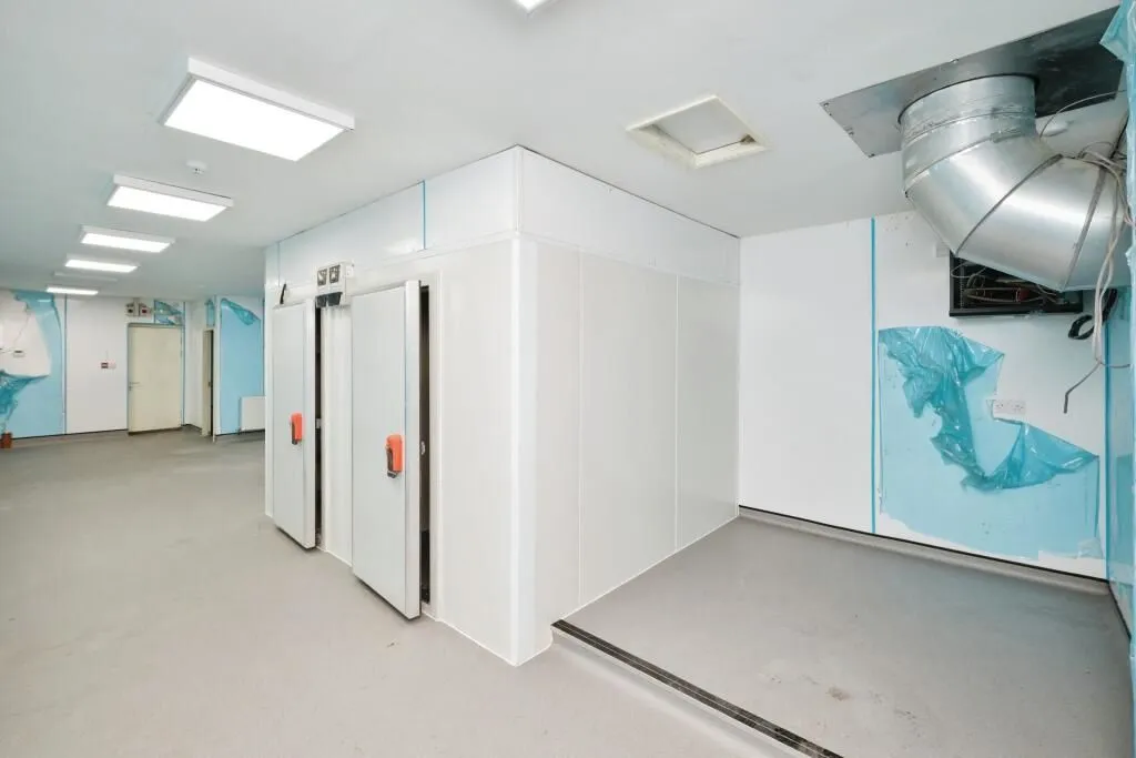 Flaxley Road, Birmingham, West Midlands, B33 9HQ - Online Auctions