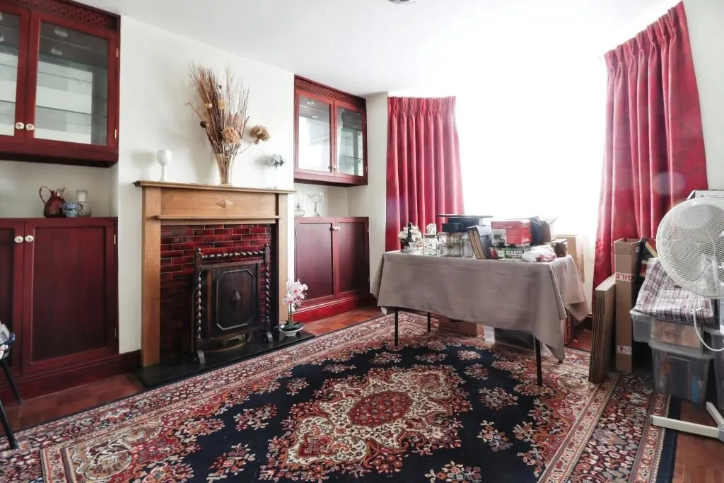 Chelmsford, Essex, CM2 0TL - Online Properties