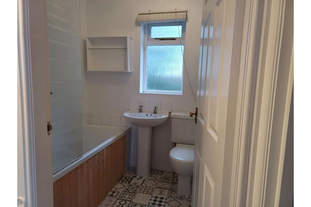 Sheffield, South Yorkshire, S6 5AB - Online Auctions