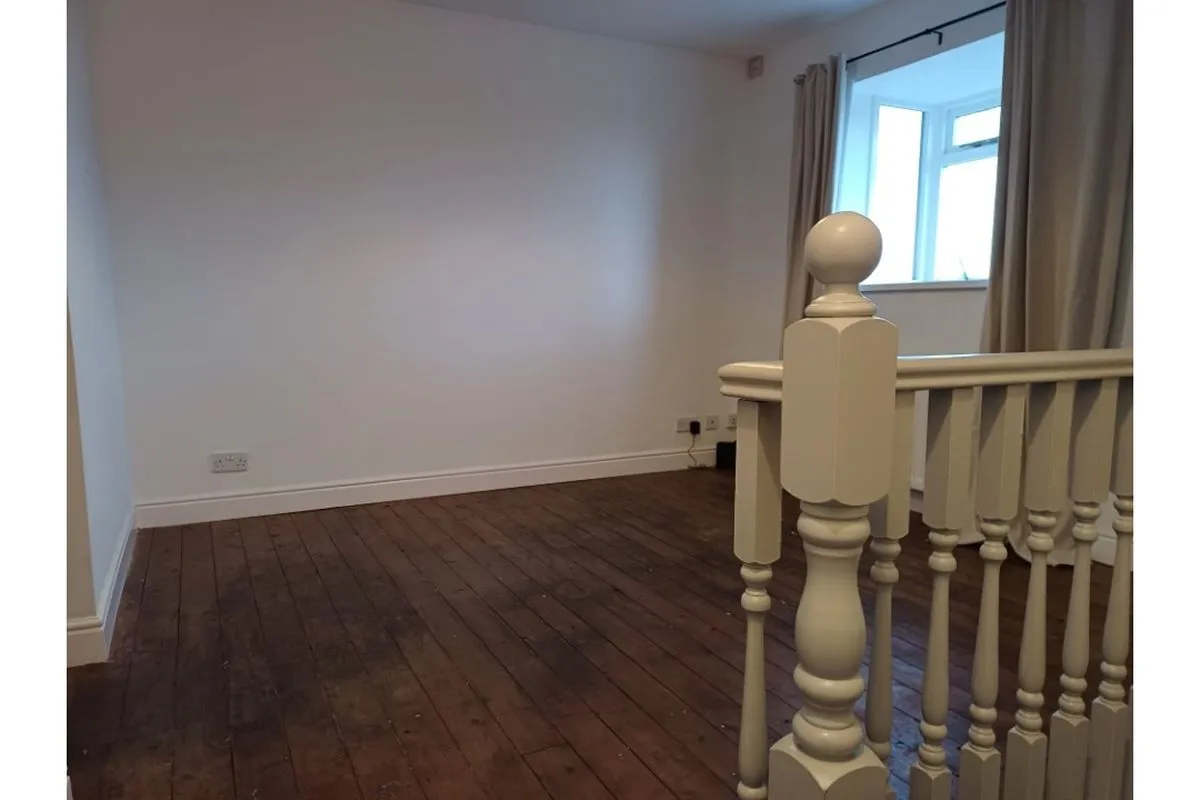 Sheffield, South Yorkshire, S6 5AB - Online Auctions