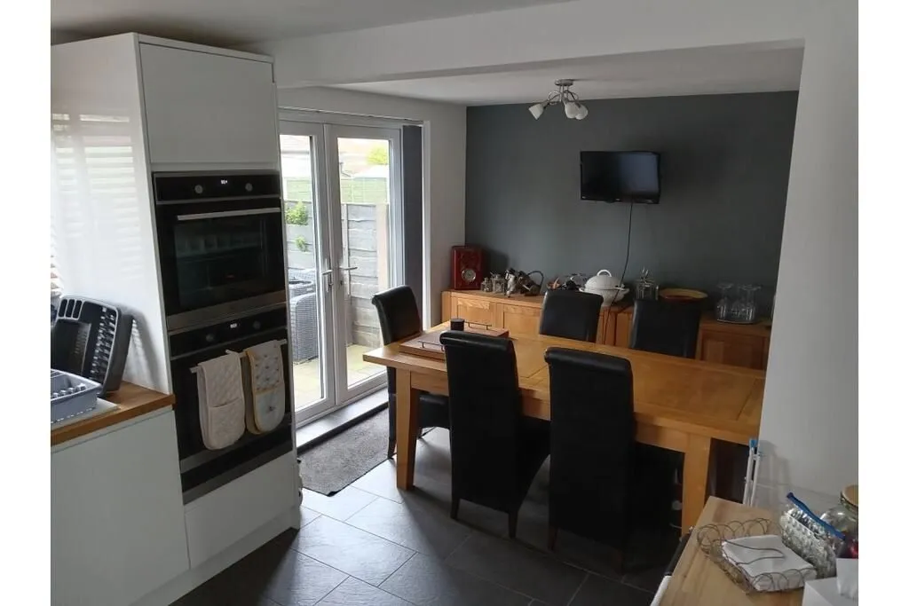 Crewe, Cheshire, CW1 5LU - Online Auctions