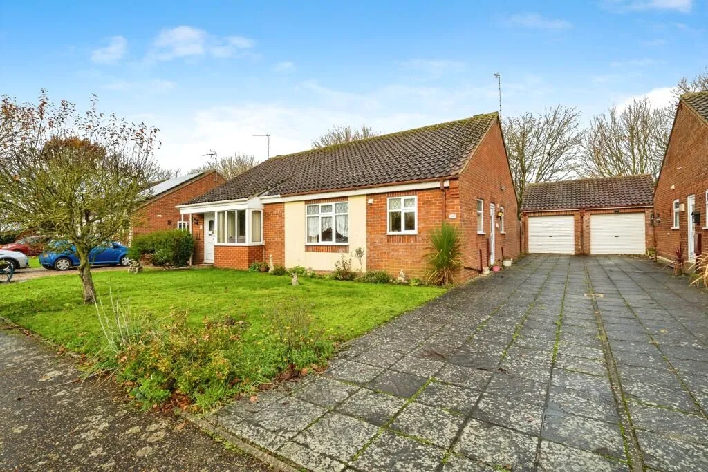 Martham, Great Yarmouth, Norfolk, NR29 4QN - Online Auctions