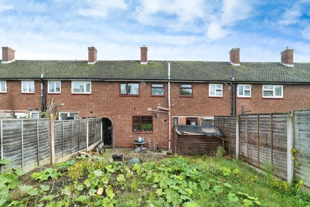 Romford, Essex, RM3 7QJ - Online Auctions