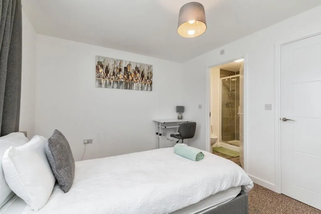Lime Tree House, Hawkfield Road, Bristol, Avon, BS13 0FS - Online Auctions